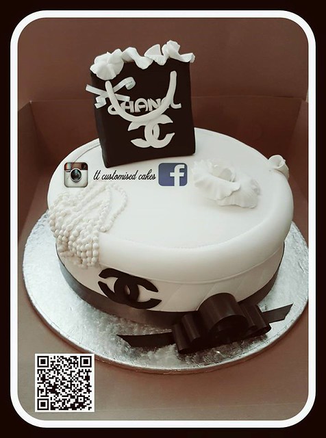 Cake by Tt customized cakes