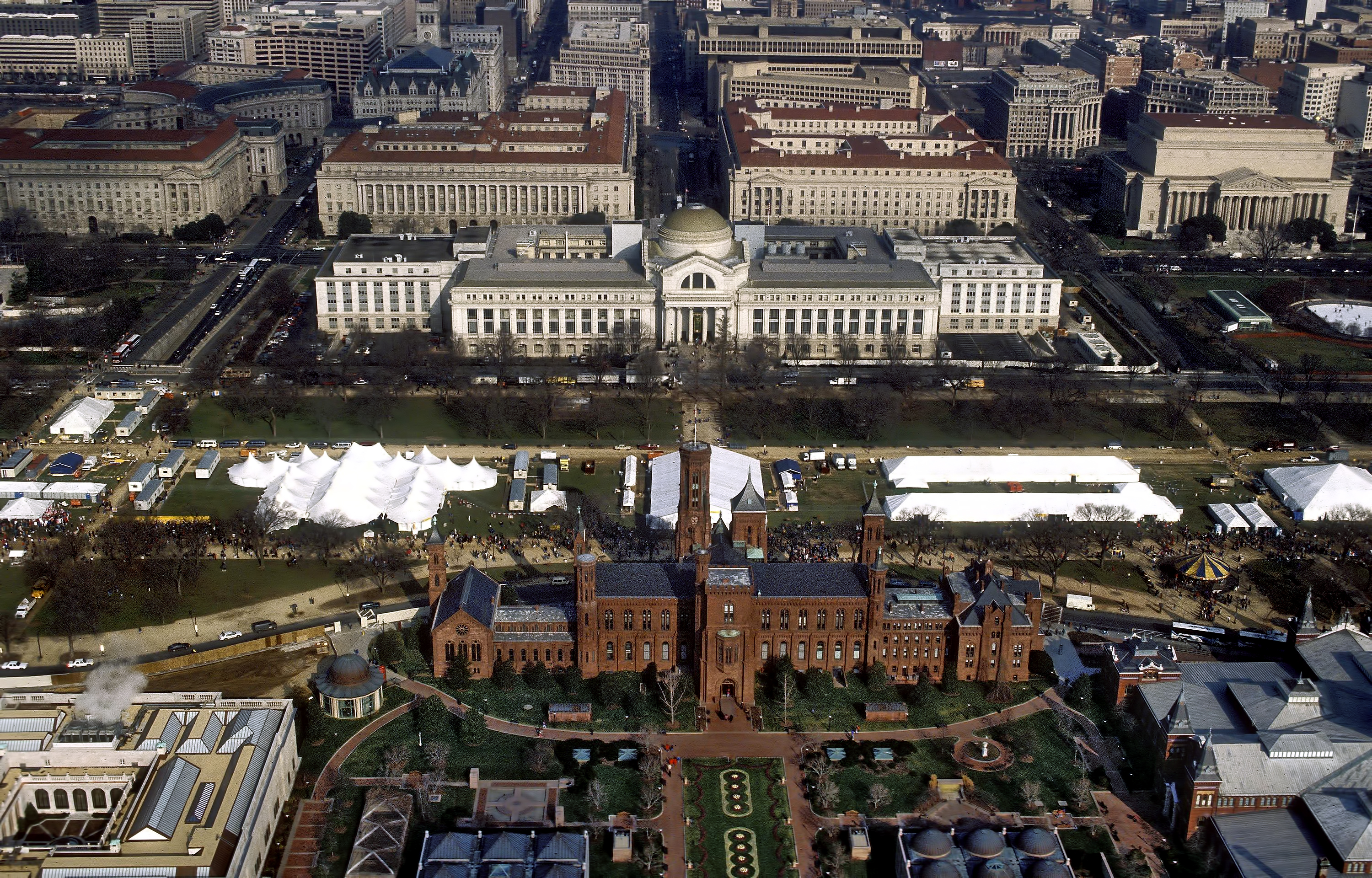 Aerial view of the Smithsonian 