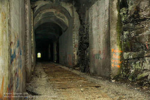 ontario railtunnel rockybay abandoned graffiti highway11 greenstone canada ca
