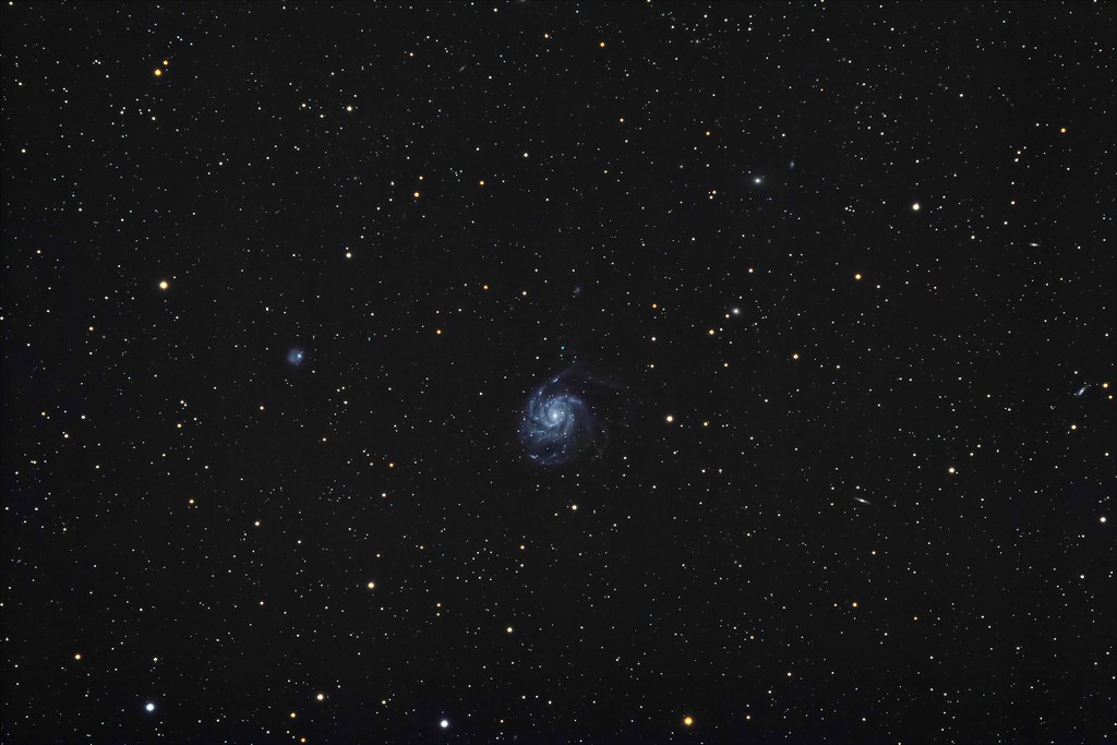 M 101 NGC 5457 Pinwheel Galaxy