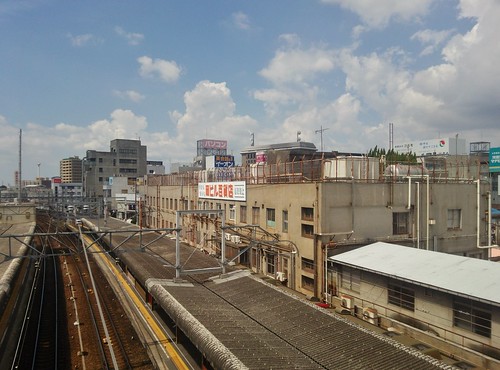 駅から見える岡ビル百貨店