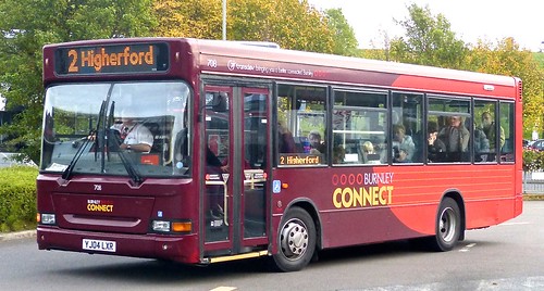 YJ04 LXR ‘The Burnley Bus Company’ No.708 ‘Burnley Connect’. Dennis Dart / Plaxton Mini Pointer on ‘Dennis Basfords’s railsroadsrunways.blogspot.co.uk’