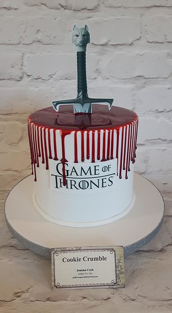 Game of Thrones Cake by Cookie Crumble