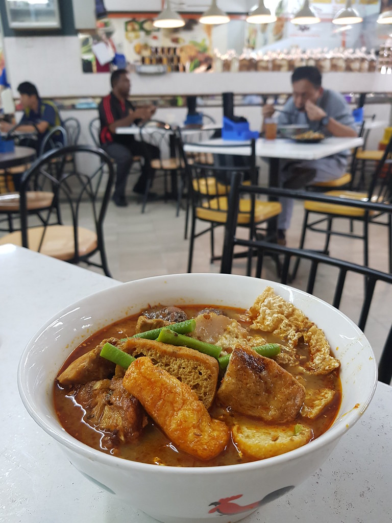 咖喱面加料 Curry Mee++ $15 @ 古仙面之家 Chicken Cuisine Food Court at Glenmarie Shah Alam