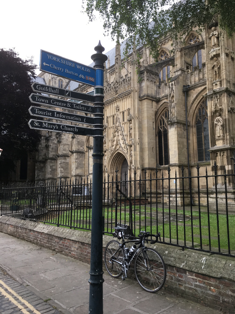 1 Yorkshire Wolds Cycle Route Beverley Minster 1024
