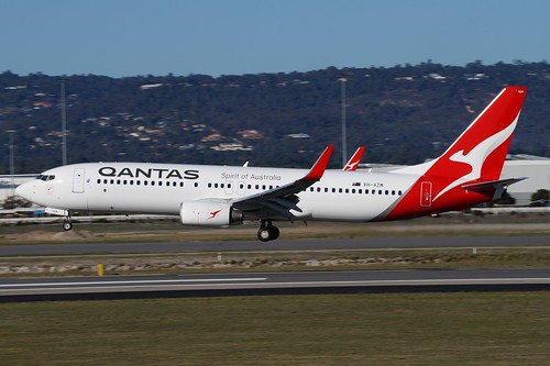 perth ypph westernaustralia qantas boeing b737 b737800 australia aviation aircraft aeroplane airplane airliner plane 55210mm sel55210 ilce3500 sony