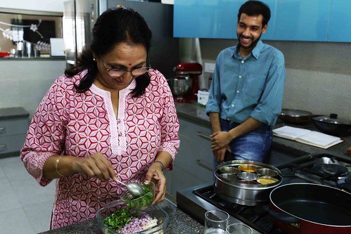 Julia Child in Delhi – Nidhi Rishi Cooks Her Fake Omelette, Raj Nagar, Ghaziabad