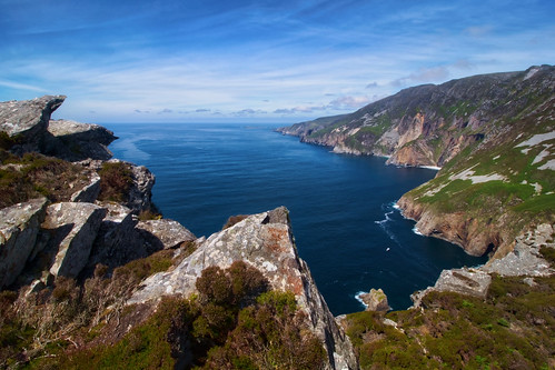 slieveleague wildatlanticway cliffs seascape sunny summer ireland donegal countydonegal view scenic atlantic sliabhliag