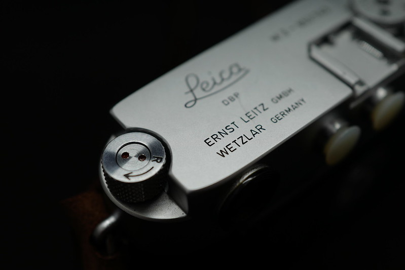 Leica M3巻き戻しノブ部