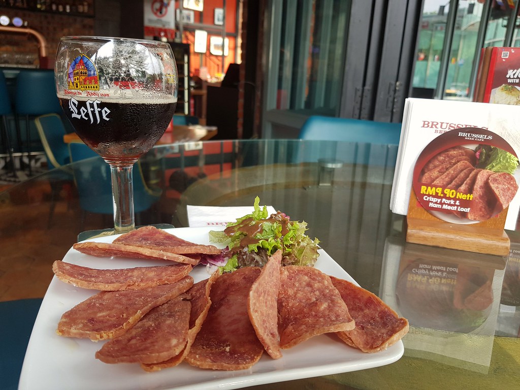Leffe Brune 250ml $18.80 & Crispy Pork & Ham Meat Loaf $9.90 @ Brussels Beer Cafe at Tropicana City Mall PJ