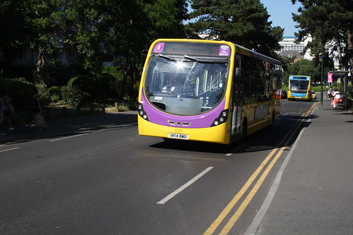 Yellow Buses 861 HF14BWO