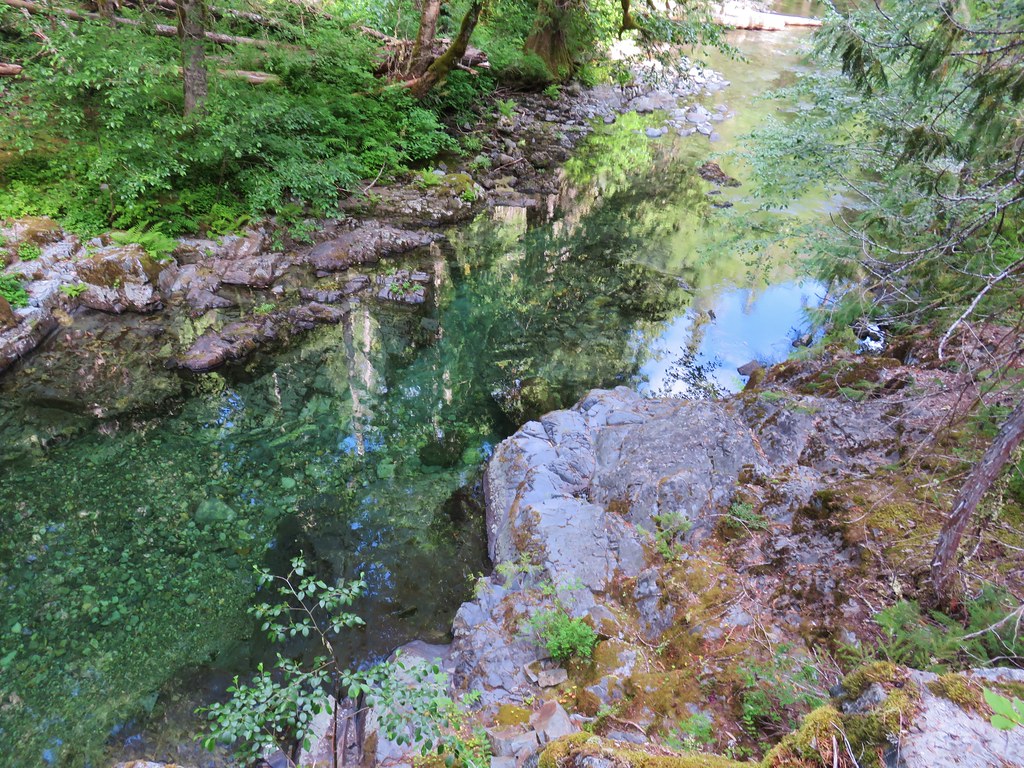 Emerald Pool on Elk Lake Creek