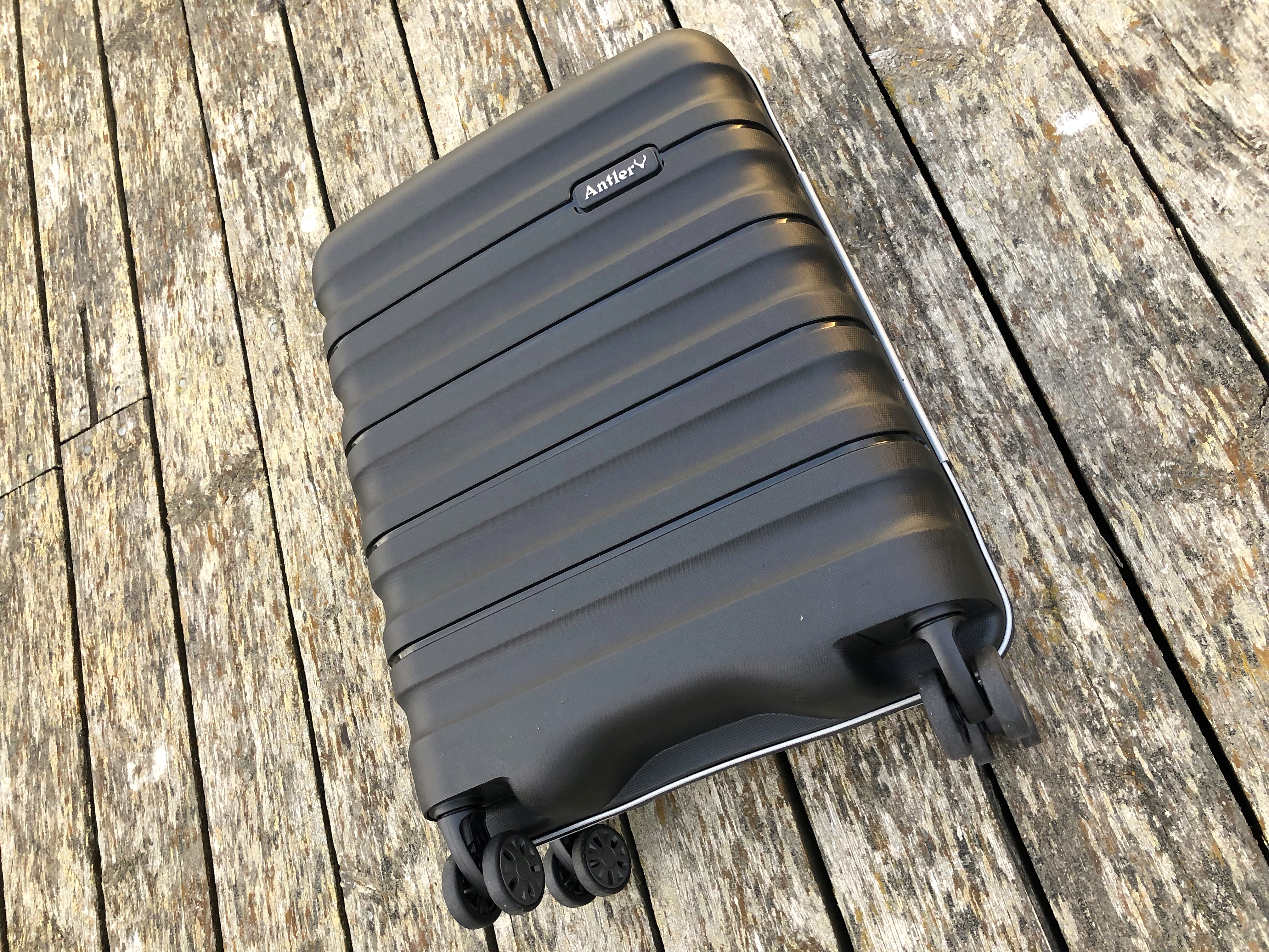 Antler Juno II suitcase set 12