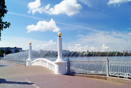 water waterfront bridge river pond fountain ternopil ukraine