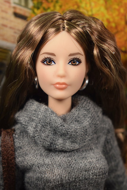 2016 Barbie The Look City Chic Style DYX63 (5)