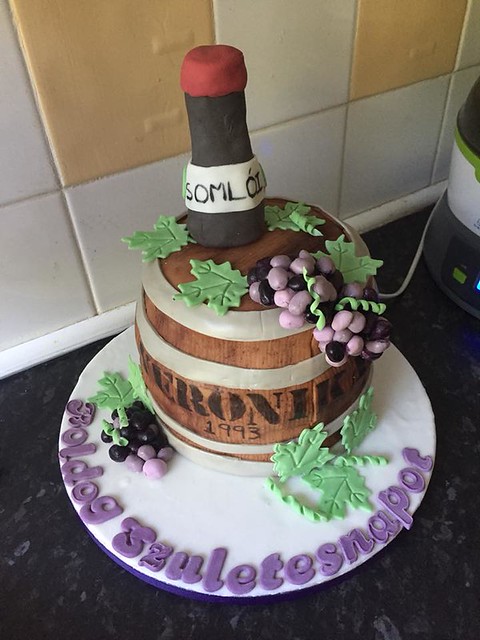 Cake by Melificent Cakes