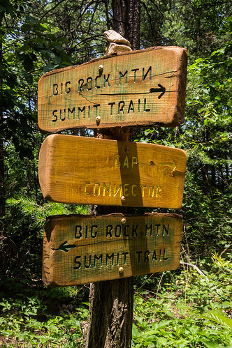 Big Rock Mountain Summit Trail sign - 03 (crop)