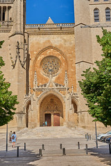 Mende Cathedral - Photo of Pelouse