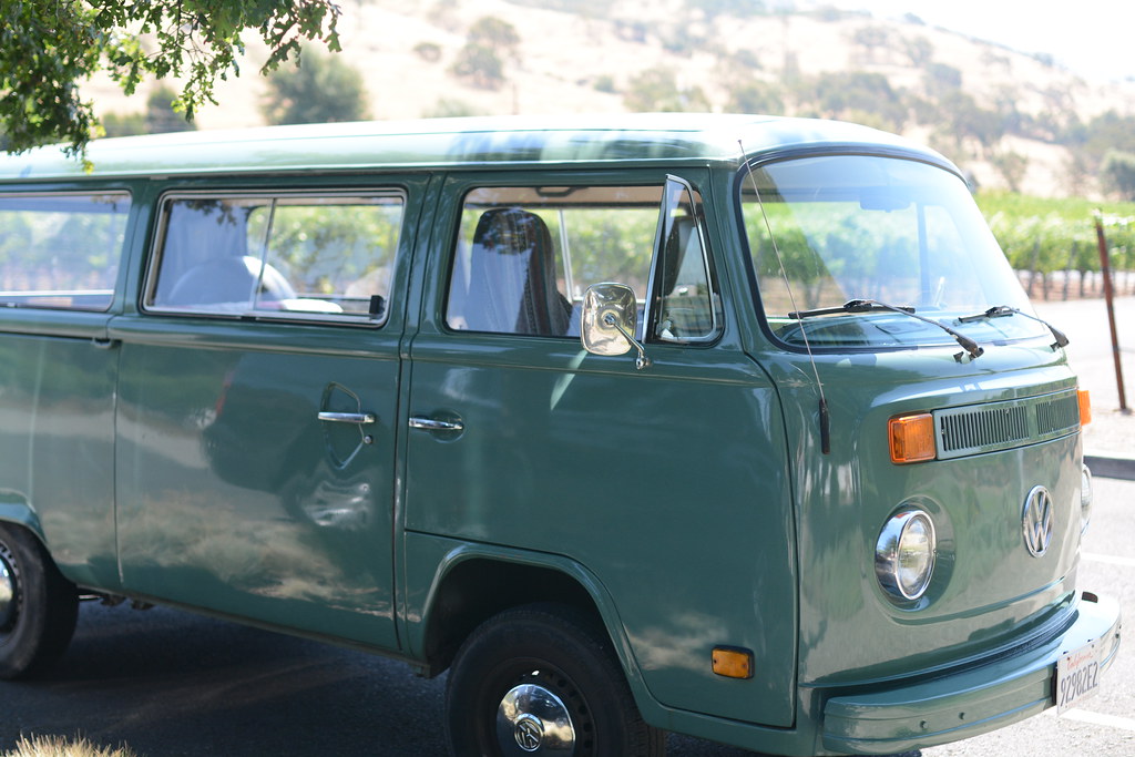 Airbnb Experience: Napa Valley by VW Bus Tour