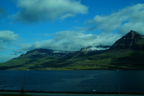 Un par de cascadas y fiordos del este, bastante coche, incluido incidente - Islandia en grupo organizado (52)