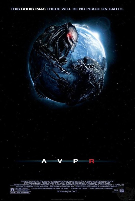 Aliens vs. Predator - Requiem - Poster 1