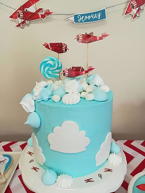 Flying High Cake by Creative Food Catering & Cakes