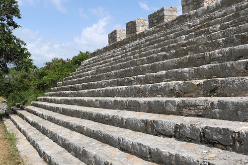 mexico yucatan dzibilchaltun maya