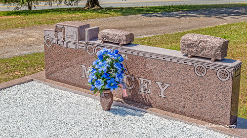 augphotoimagery cemetary cemetery gravemarker gravestone graveyard trucking unique elberton georgia unitedstates