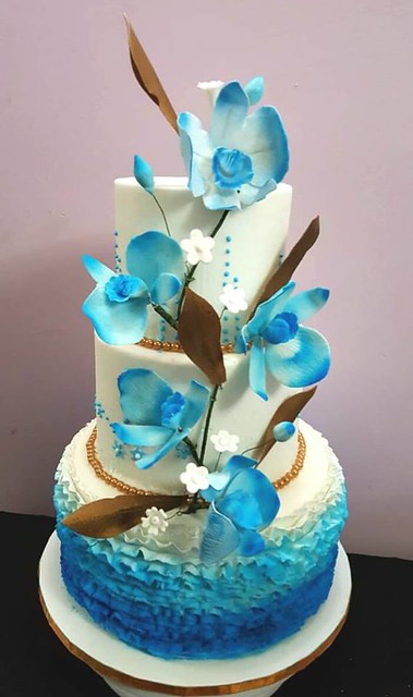 Cake by AIS Cakes
