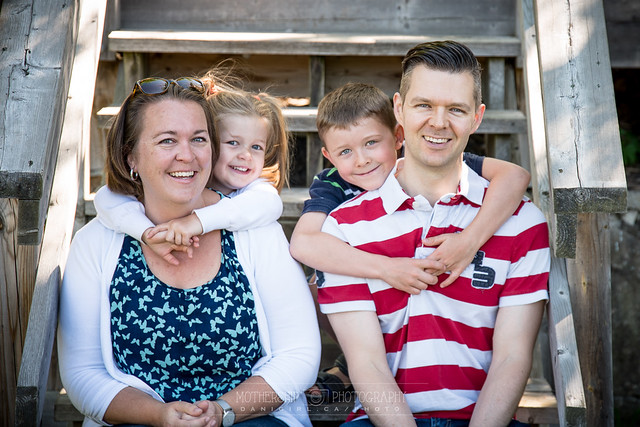 Candid Manotick family photography