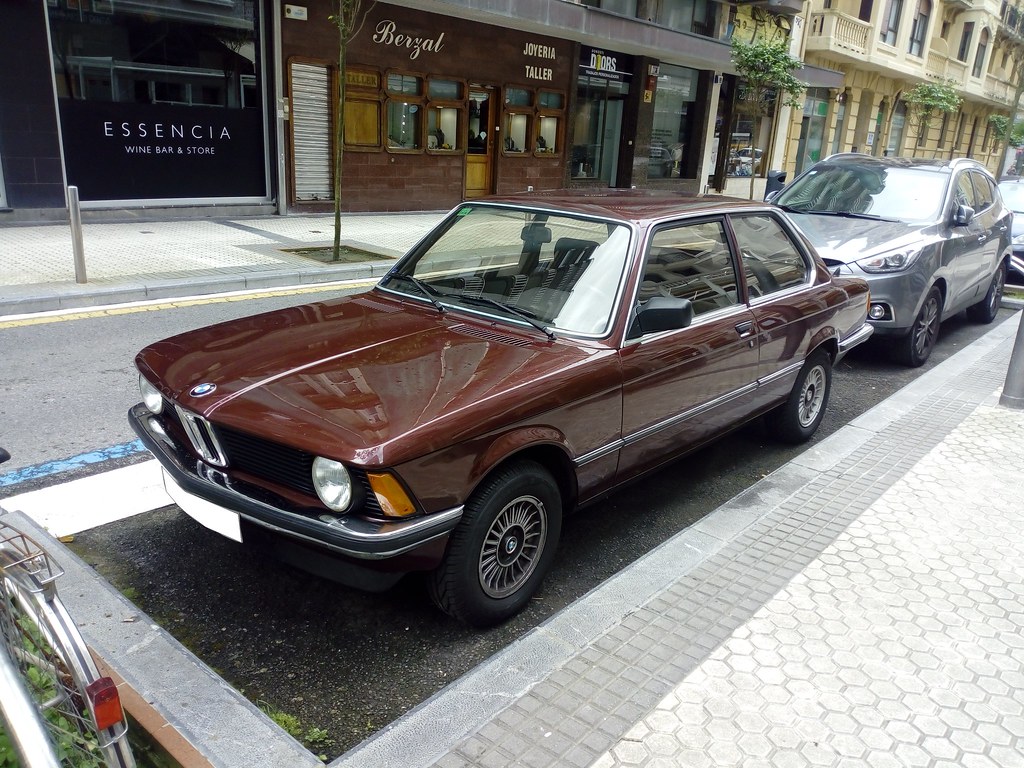 BMW SERIE 3 E21 COUPÉ