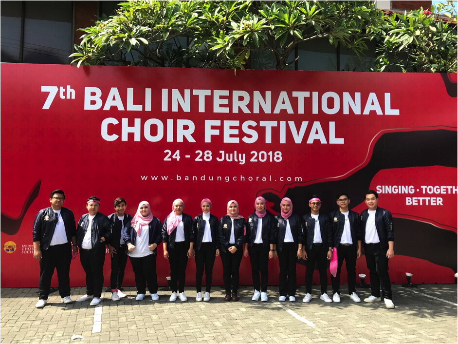 Kumpulan El Coro Ensemble Malaysia Menang Pingat Emas Di Bali