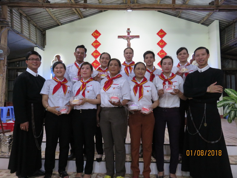 Xứ đoàn TNTT Thánh Anphongsô Giáo xứ Bình Hải mừng lễ bổn mạng