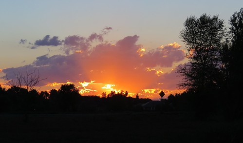 sunset mountain mountains cloud clouds blancavista park town alamosa colorado countryside rural trees sign light