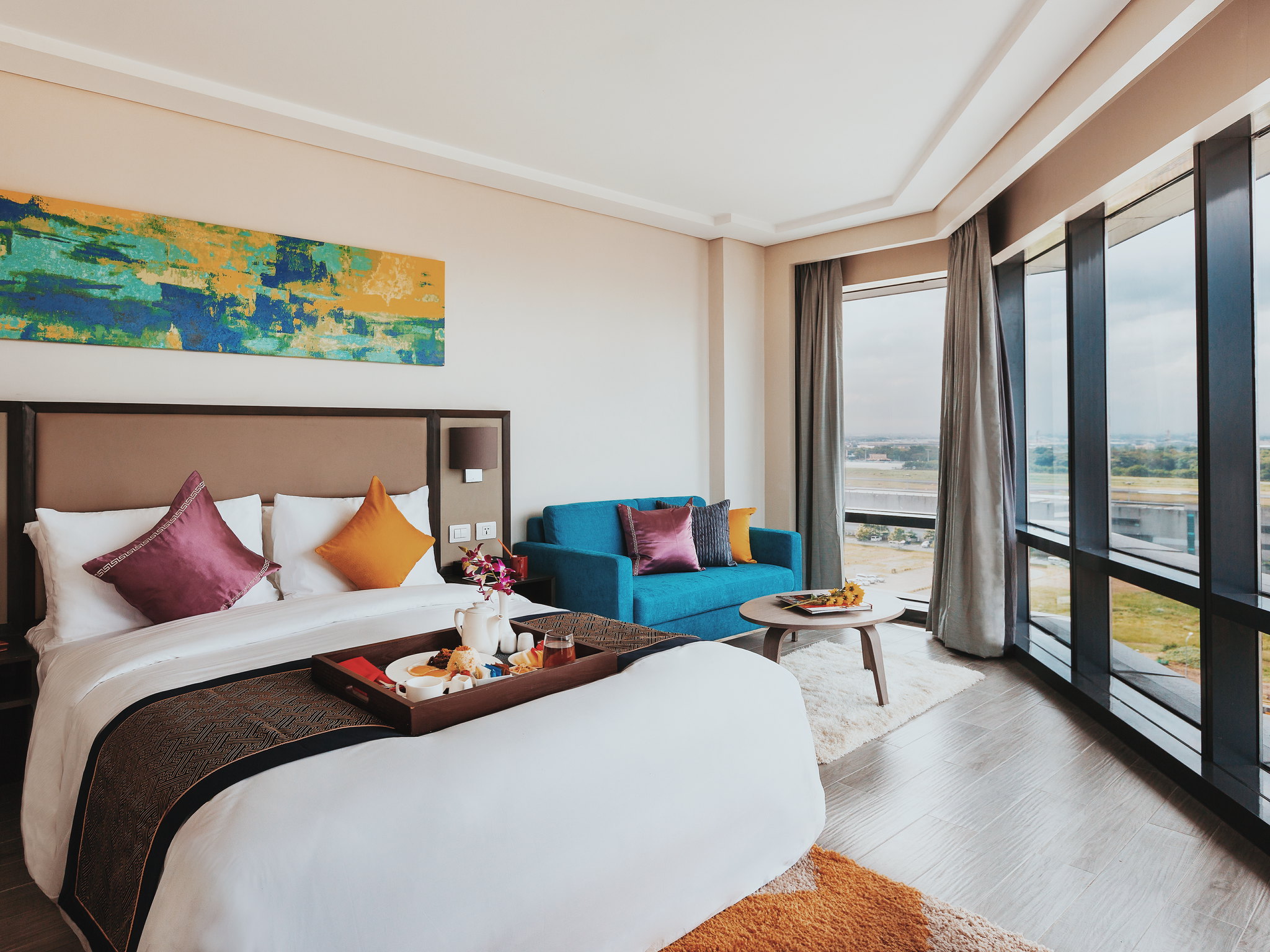 Savoy Hotel Manila Room Rates The Runway Room