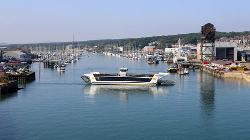 The Cowes to East Cowes Floating Bridge