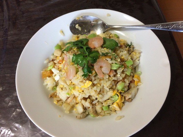 Fried rice with coriander