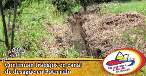 Continúan trabajos en canal de desagüe en Potrerillo