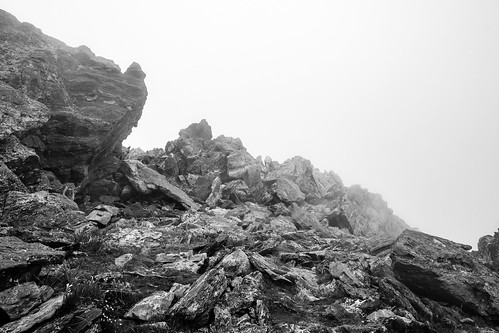 barren landscape stark rockymountainnationalpark rocks us colorado mountains fog places rmnp clouds