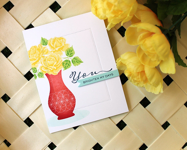 LizzieJones_PapertreyInk_SimpleToSpectacular_June2018_TheSweetLife_YouBrightenMyDaysCard