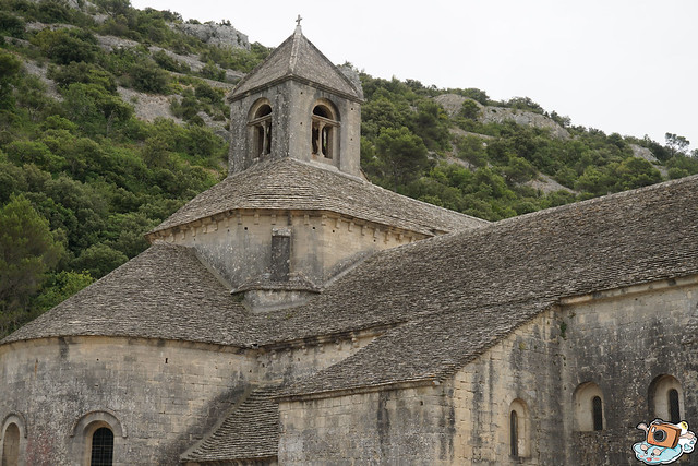 義法13日(Abbaye Notre-Dame de Sénanque)