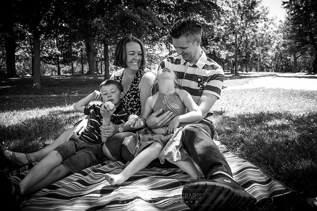 Playful family photography in Ottawa