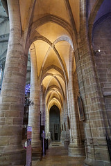 Inside the Cathedral - Photo of Pelouse