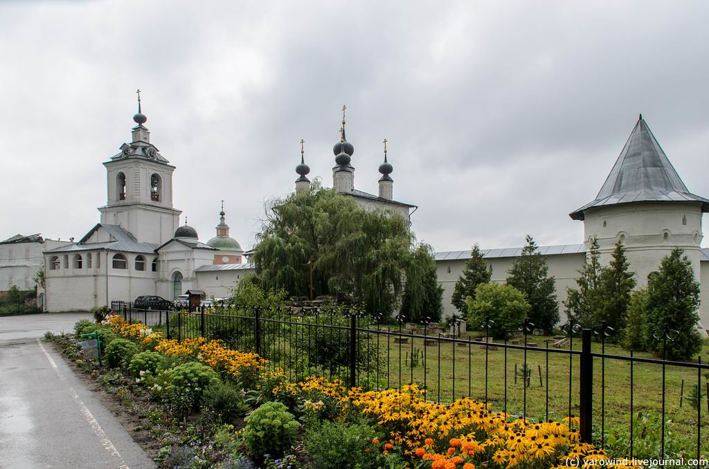 Белопесоцкий монастырь и Тарасково