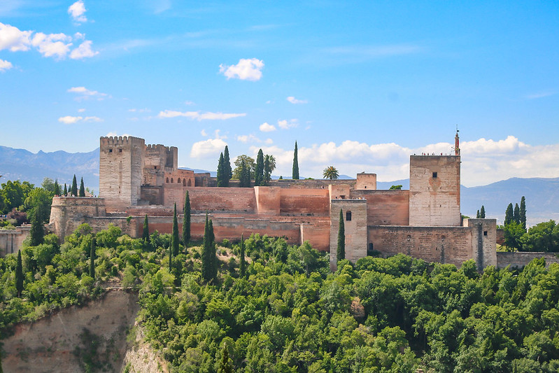 Alhambra official skip-the-line small group guided tour with full