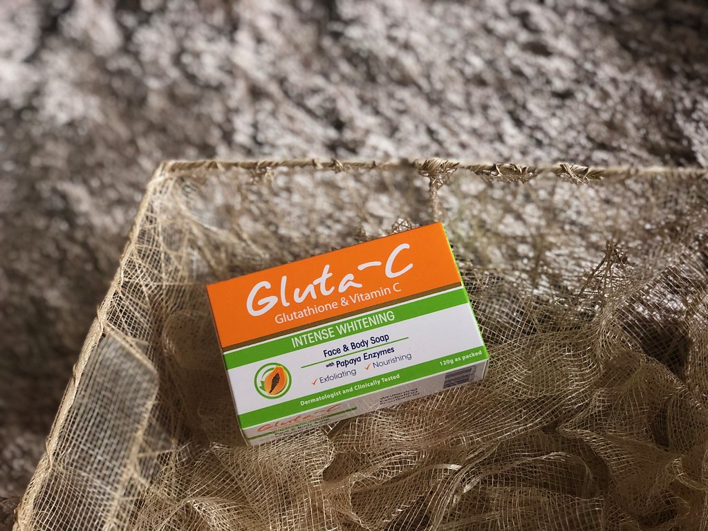 gluta-c-face-and-body-papaya-soap