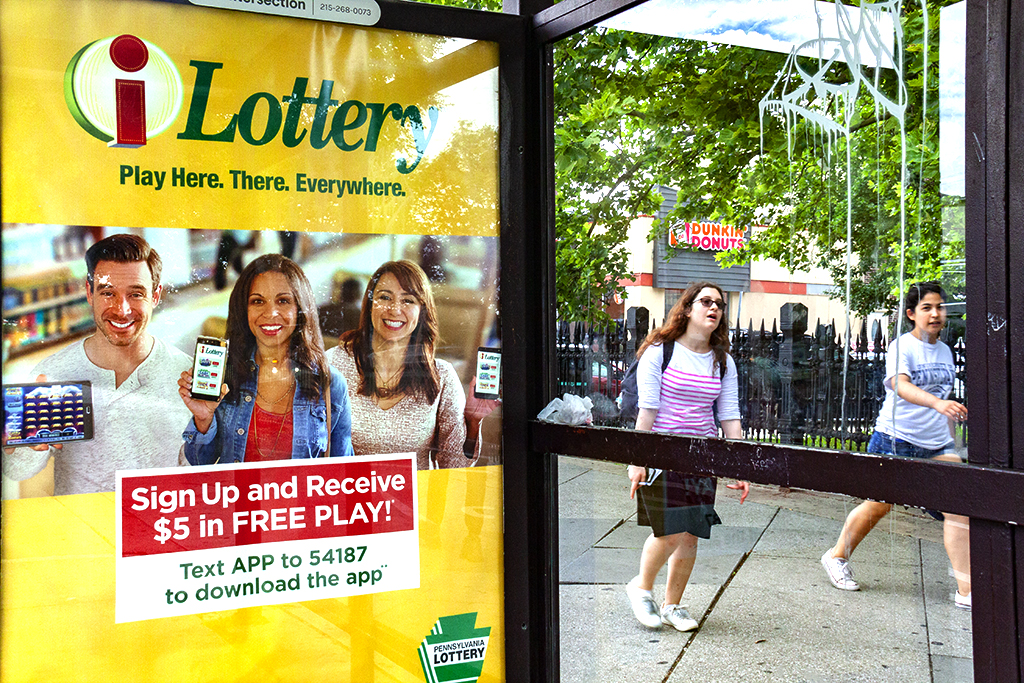 Lottery ad at bus stop--Hawthorne