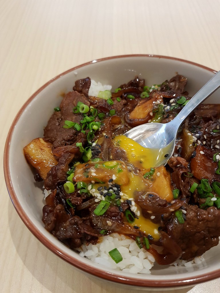 Sweet Pineapple Beef Gyudon rm$23 @ Food By Fat Cat at Sunway Geo