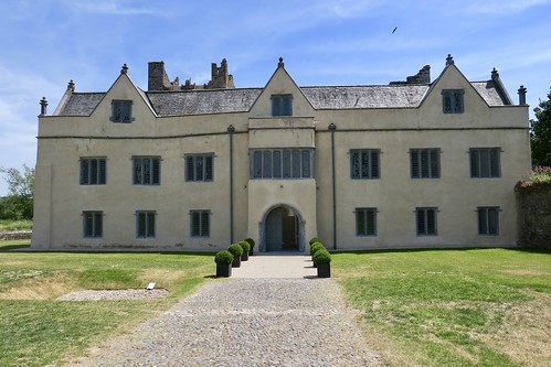 Carrick-on-Suir Ormond Castle.