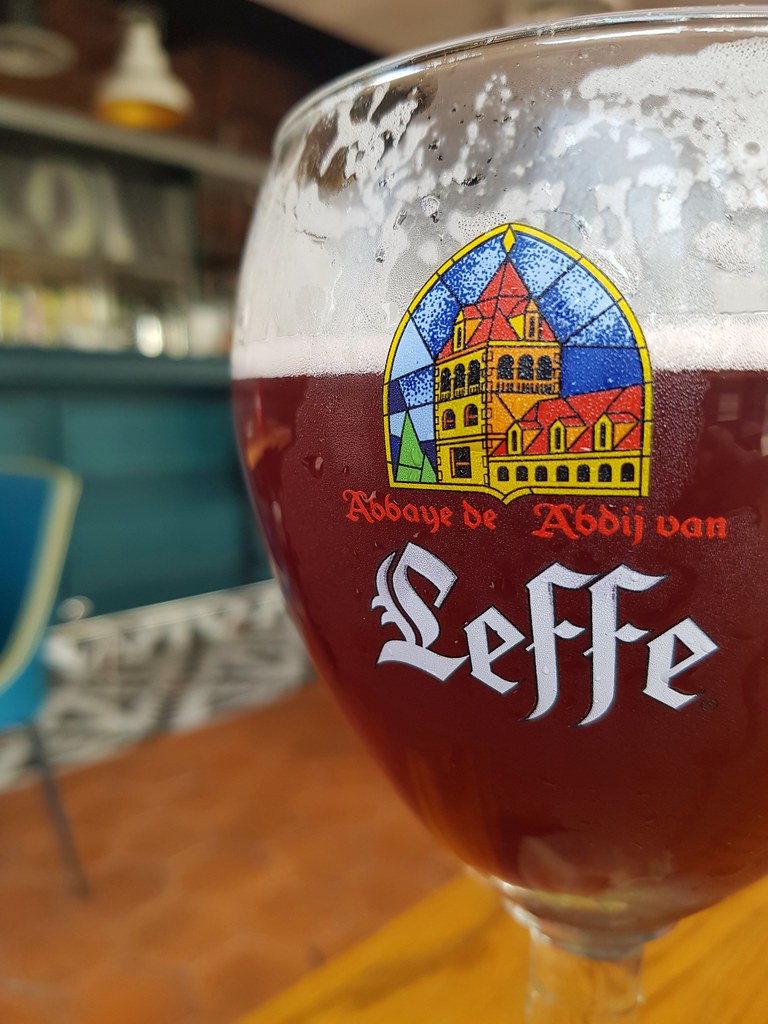 貝爾櫻桃啤酒 Belle-vue Kriek 500ml $31 ABV4.3% @ Brussels Beer Cafe at Trooicana City Mall PJ